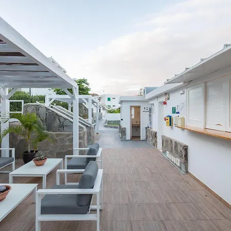アパート 2br Private Terrace House-solarium & Pool