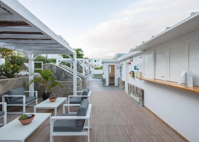 Daire 2br Terrace House - Pool & Solarium
